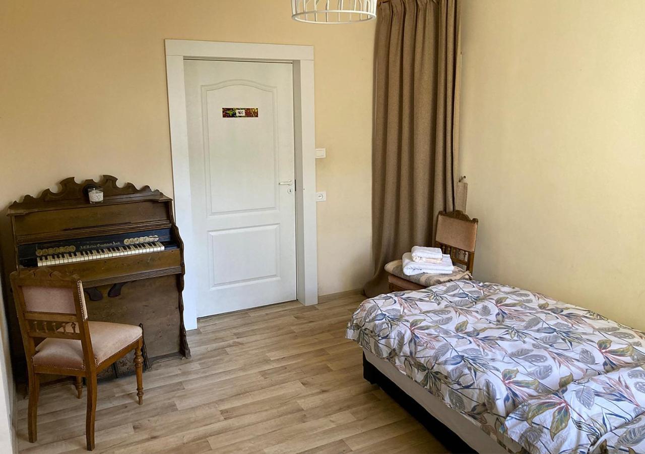 Authentic Old Studio House Каунас Экстерьер фото